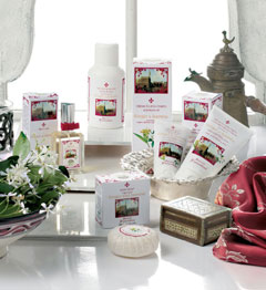 【イタリア製】デルベ ラベンダーハーブソープ&絹ボディタオル&炭のタオルなど Derbe(デルベ) / ラベンダー ハーブソープの公式商品情報｜美容