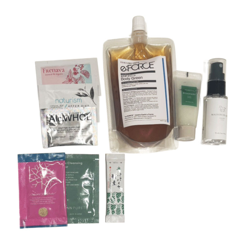 8,800円(税込)以上ご購入で豪華サンプルセットAプレゼント