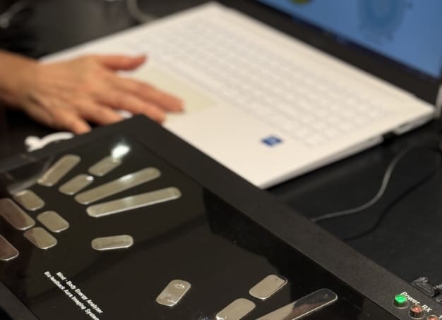 「ARTH（アース）」今あなたにぴったりな香りを探しましょう～オーラ診断測定～