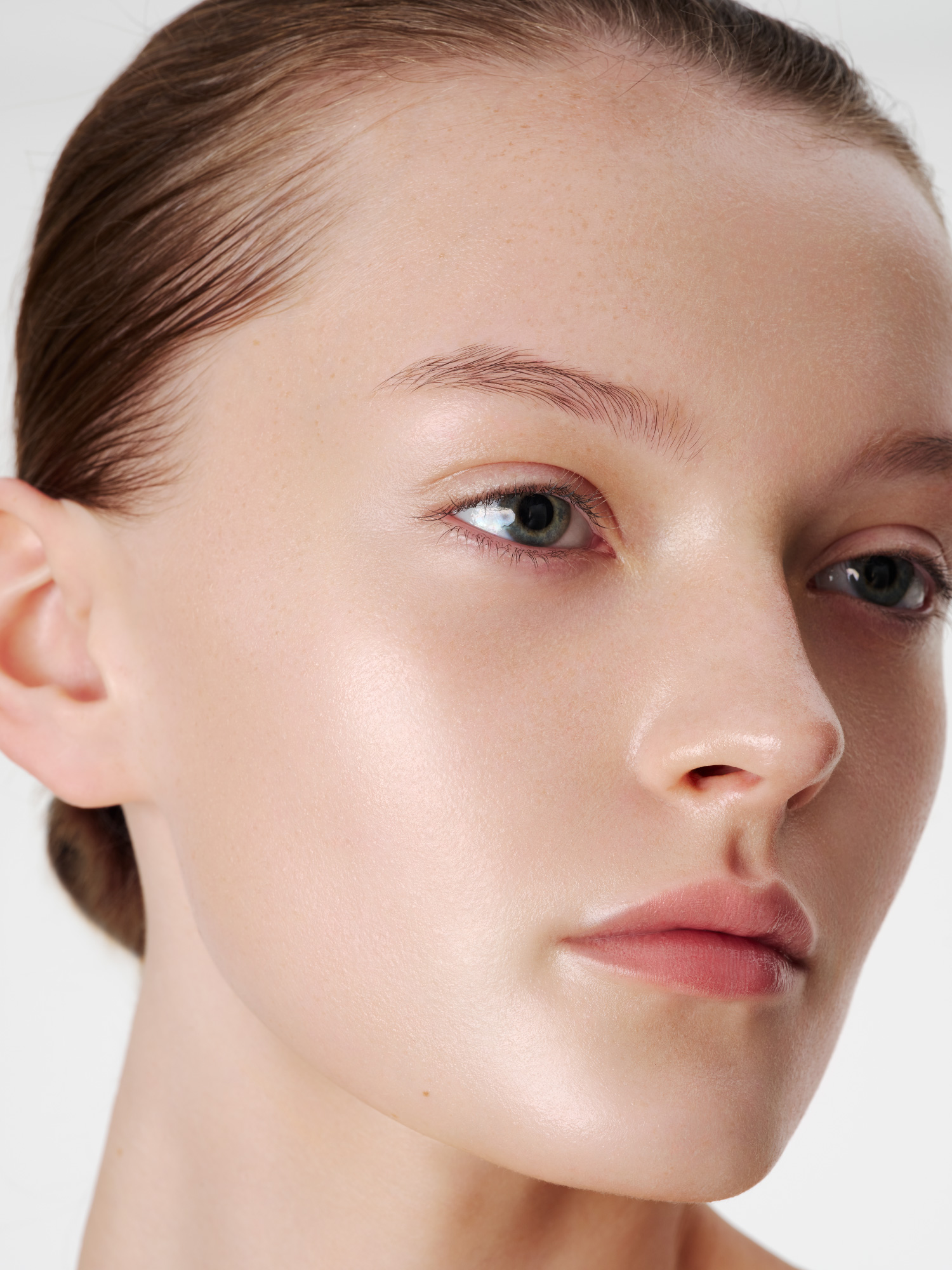 レアグロウ エアリー リフレクトパウダー