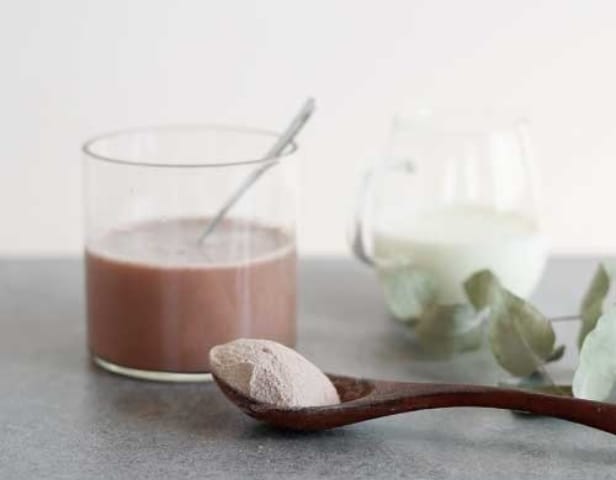 【ME/NU】WOMAN'S BASE DESSERT PROTEIN BERRY BROWNIE 大容量１袋 商品イメージ画像