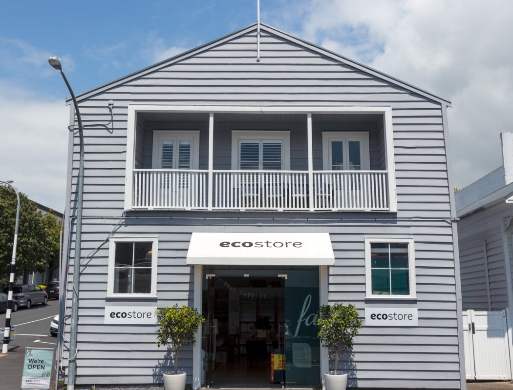 オークランドの旗艦店の外観の画像